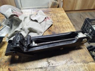 bontott VW GOLF VI Emelő