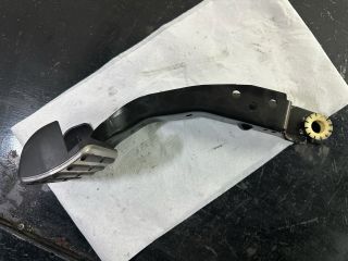 bontott VW GOLF VI Fékpedál