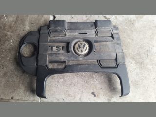 bontott VW GOLF VI Felső Hűtőburkolat