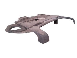 bontott VW GOLF VI Felső Hűtőburkolat