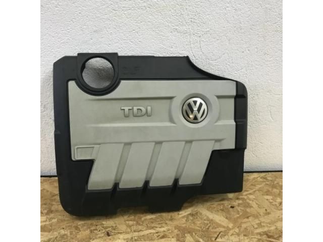 bontott VW GOLF VI Felső Hűtőburkolat