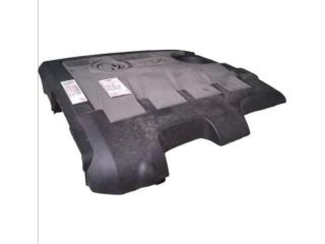 bontott VW GOLF VI Felső Hűtőburkolat