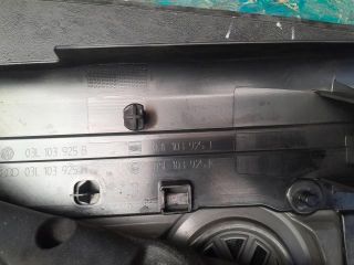 bontott VW GOLF VI Felső Hűtőburkolat