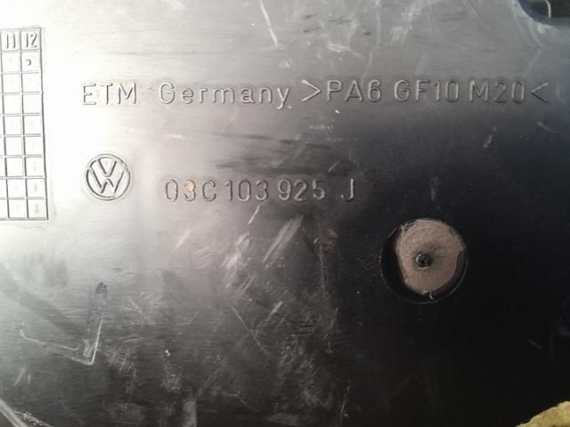 bontott VW GOLF VI Felső Hűtőburkolat