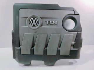 bontott VW GOLF VI Felső Hűtőburkolat