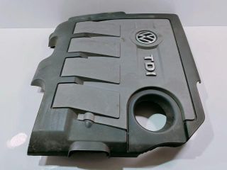 bontott VW GOLF VI Felső Hűtőburkolat