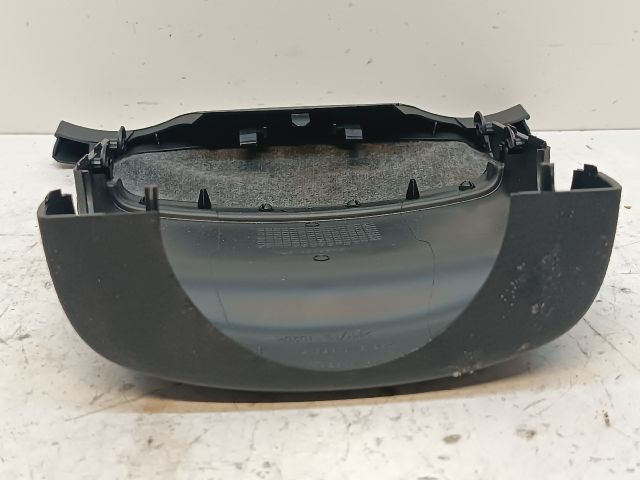 bontott VW GOLF VI Felső Kormányoszlop Burkolat