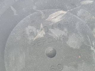 bontott VW GOLF VI Fényszóró Lámpabúra Fedél