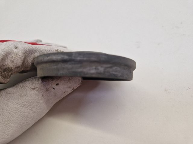 bontott VW GOLF VI Fényszóró Lámpabúra Fedél