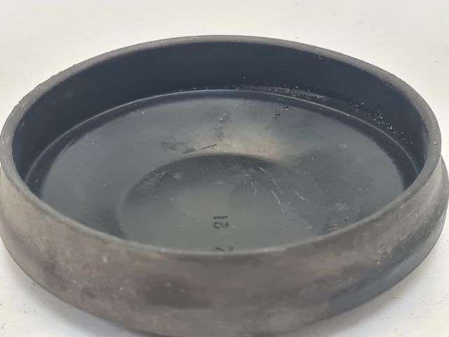 bontott VW GOLF VI Fényszóró Lámpabúra Fedél