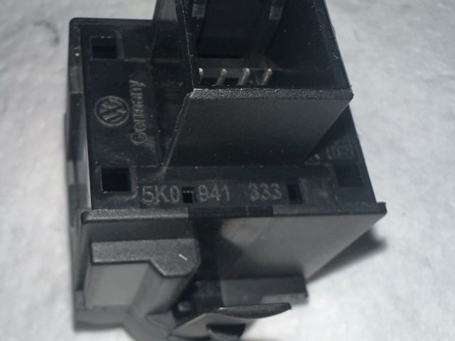 bontott VW GOLF VI Fényszórómagasság Állító Kapcsoló