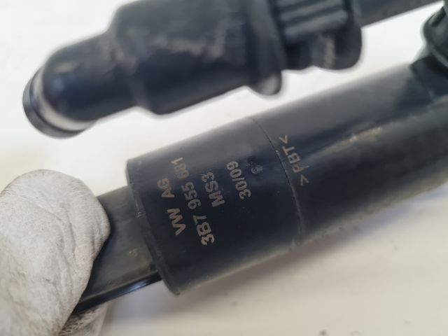 bontott VW GOLF VI Fényszórómosó Fúvóka (Pozíciófüggetlen)