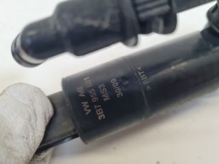 bontott VW GOLF VI Fényszórómosó Fúvóka (Pozíciófüggetlen)