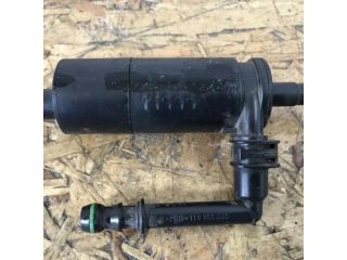 bontott VW GOLF VI Fényszórómosó Szivattyú