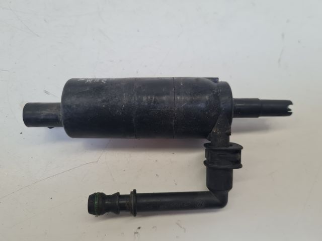 bontott VW GOLF VI Fényszórómosó Szivattyú