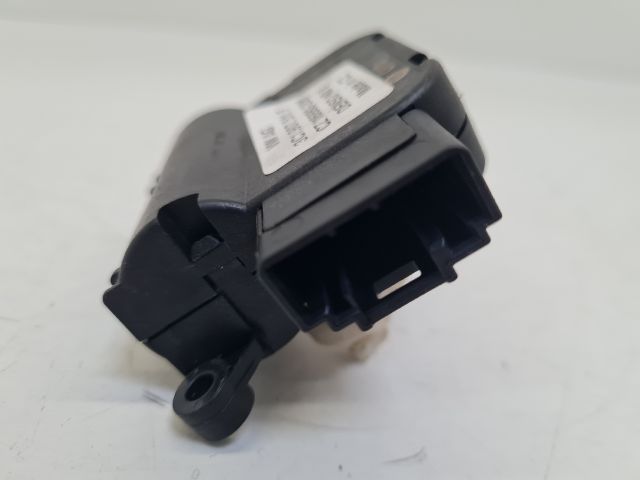 bontott VW GOLF VI Fűtés Állító Motor