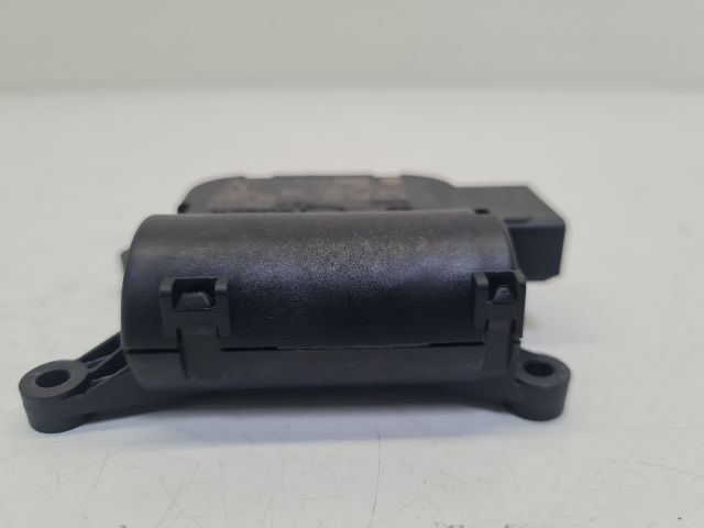 bontott VW GOLF VI Fűtés Állító Motor