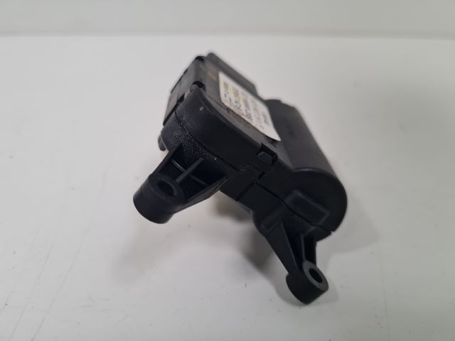 bontott VW GOLF VI Fűtés Állító Motor