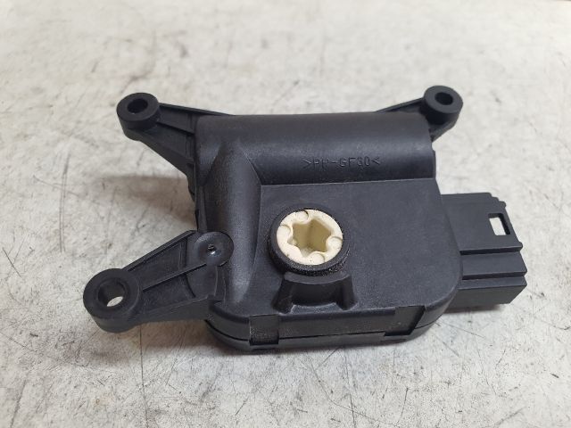 bontott VW GOLF VI Fűtés Állító Motor