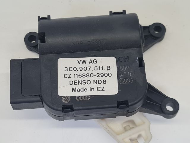 bontott VW GOLF VI Fűtés Állító Motor