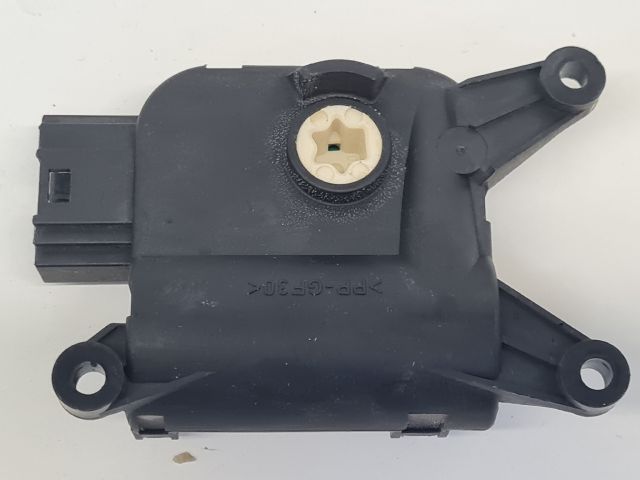 bontott VW GOLF VI Fűtés Állító Motor