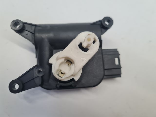 bontott VW GOLF VI Fűtés Állító Motor