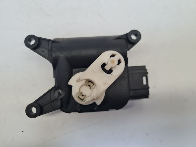 bontott VW GOLF VI Fűtés Állító Motor