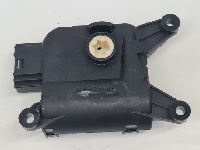 bontott VW GOLF VI Fűtés Állító Motor