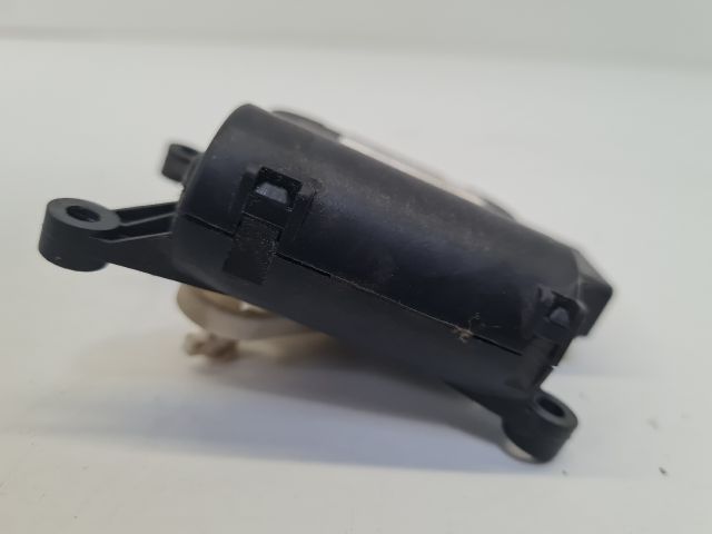 bontott VW GOLF VI Fűtés Állító Motor