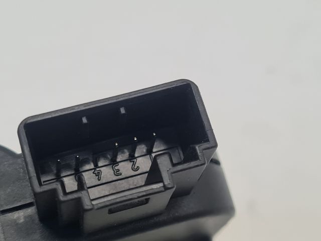 bontott VW GOLF VI Fűtés Állító Motor