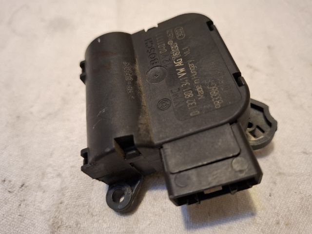 bontott VW GOLF VI Fűtés Állító Motor