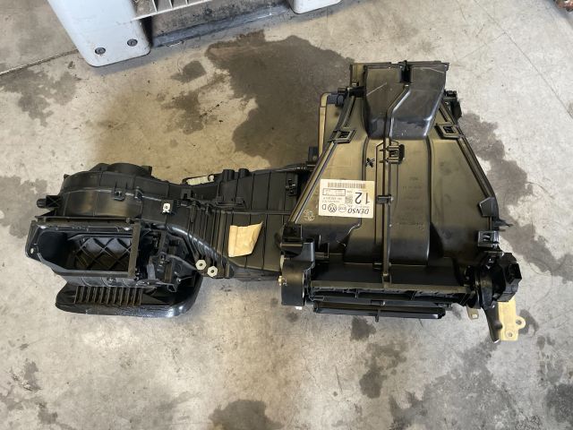 bontott VW GOLF VI Fűtés Box