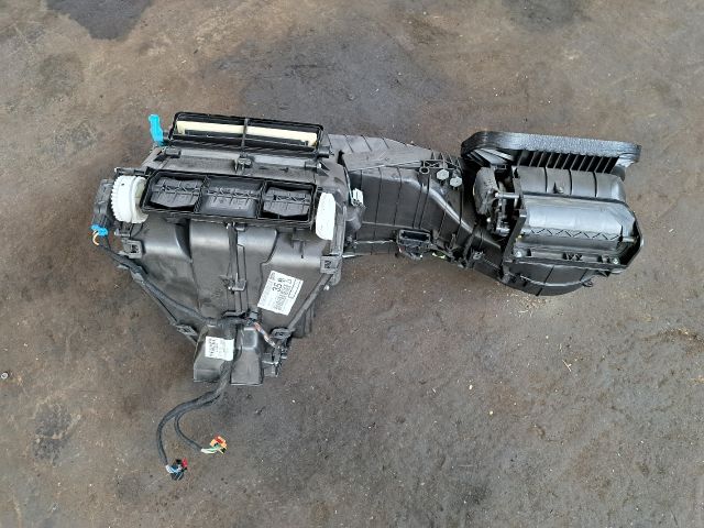 bontott VW GOLF VI Fűtés Box