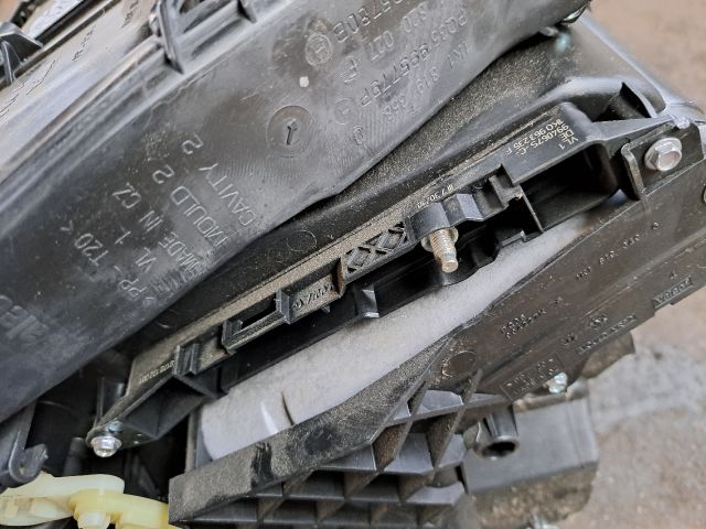 bontott VW GOLF VI Fűtés Box