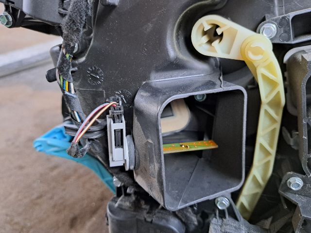 bontott VW GOLF VI Fűtés Box