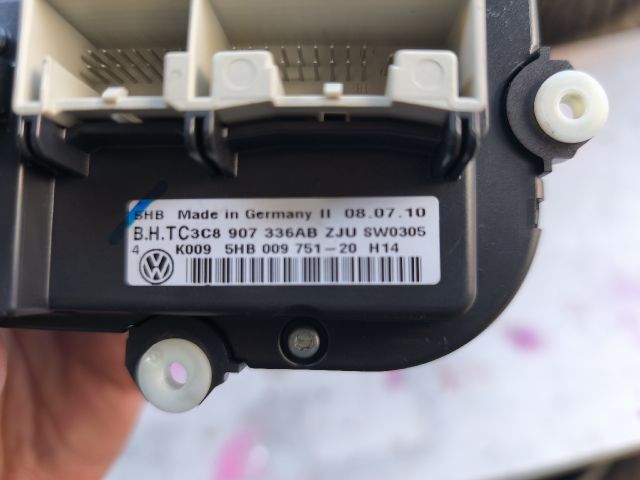 bontott VW GOLF VI Fűtés Vezérlő Modul