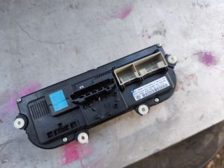 bontott VW GOLF VI Fűtés Vezérlő Modul