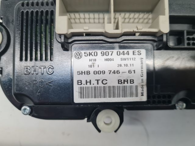 bontott VW GOLF VI Fűtéskapcsoló (digit klímás)