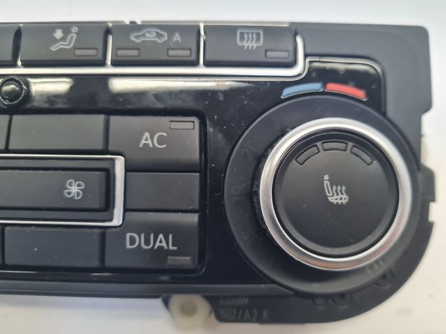 bontott VW GOLF VI Fűtéskapcsoló (digit klímás)