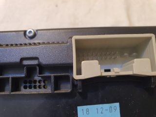 bontott VW GOLF VI Fűtéskapcsoló (digit klímás)