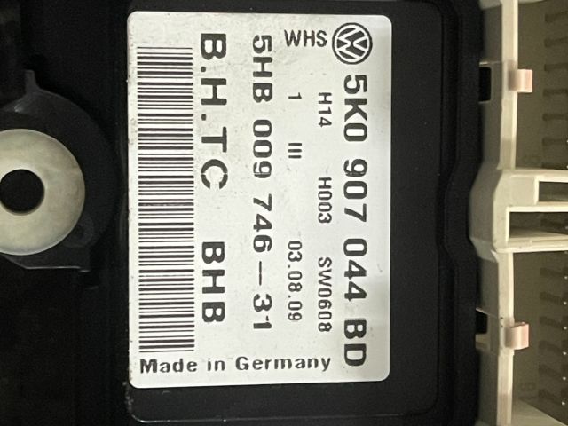 bontott VW GOLF VI Fűtéskapcsoló (digit klímás)