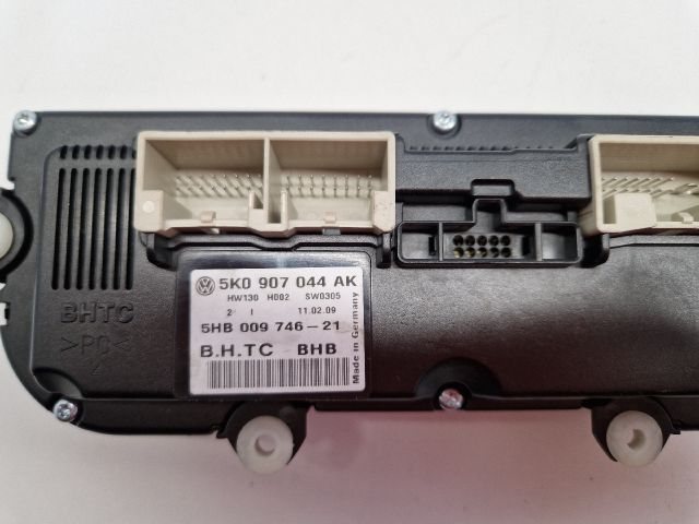 bontott VW GOLF VI Fűtéskapcsoló (digit klímás)