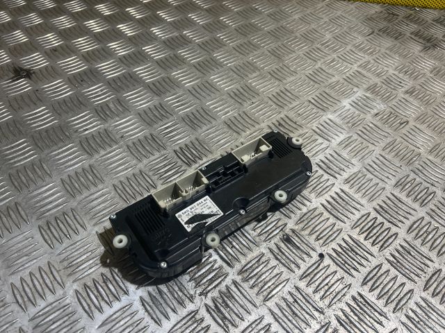 bontott VW GOLF VI Fűtéskapcsoló (digit klímás)