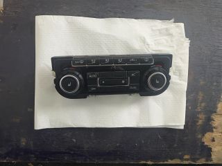bontott VW GOLF VI Fűtéskapcsoló (digit klímás)