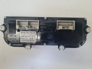 bontott VW GOLF VI Fűtéskapcsoló (digit klímás)
