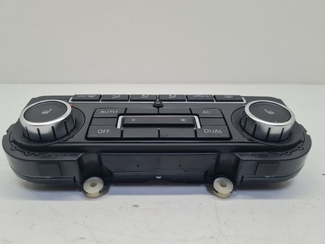 bontott VW GOLF VI Fűtéskapcsoló (digit klímás)