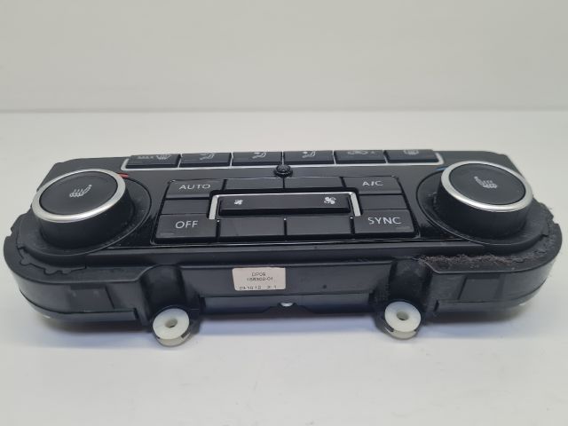 bontott VW GOLF VI Fűtéskapcsoló (digit klímás)