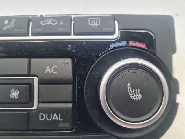 bontott VW GOLF VI Fűtéskapcsoló (digit klímás)