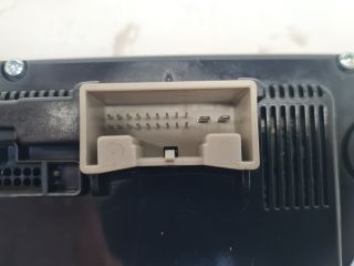 bontott VW GOLF VI Fűtéskapcsoló (digit klímás)