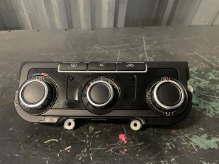 bontott VW GOLF VI Fűtéskapcsoló (digit klímás)